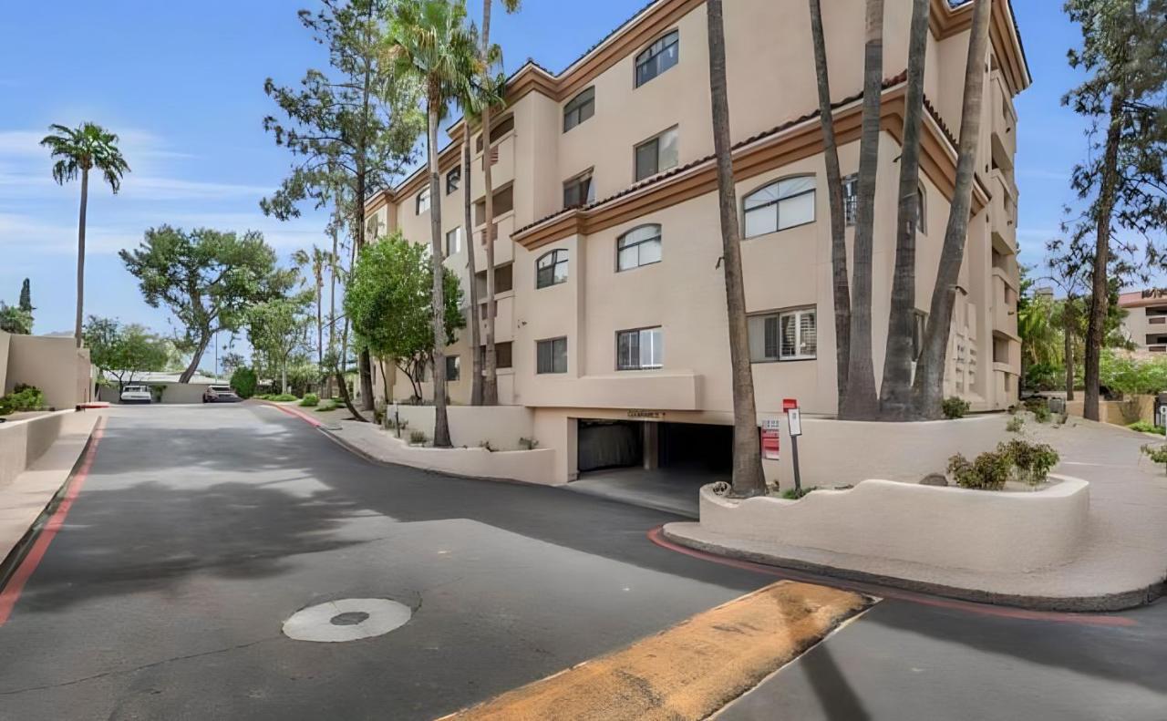 Biltmore Bliss: Desert Retreat! Apartment Phoenix Exterior photo